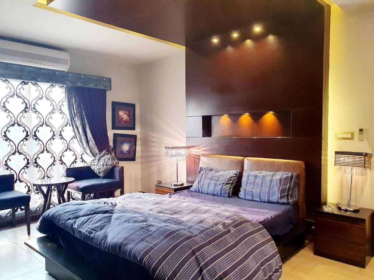 Luxurious Boutique One Bed Apartment In Bahria Town Rawalpindi Exteriör bild